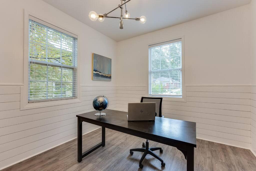 Luxury Atlanta Home - Self Check-In Pet Friendly Free Parking Kültér fotó